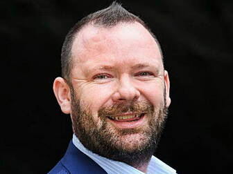 Listen: Johnny Lyons laid to r...